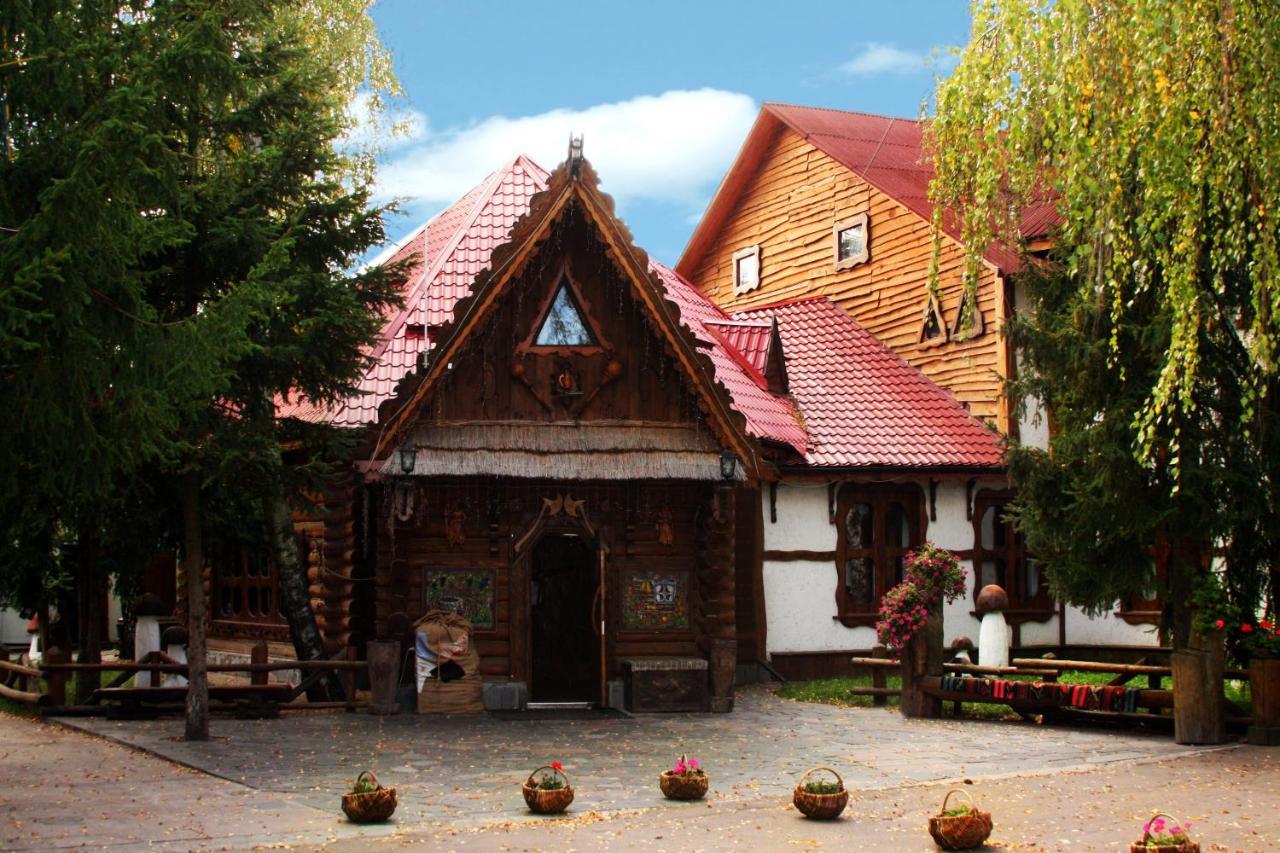 Комплекс Відпочинку "Колиба" Hotel Koroszteny Kültér fotó